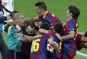 Barcelona players celebrate after winning Champions League final