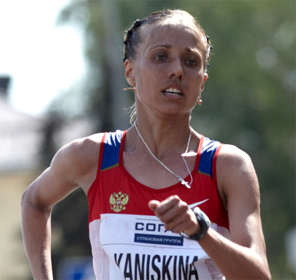 Olga Kaniskinaof Russia in action during the competition of women's 20 km IAAF World Race Walking Cup 2012