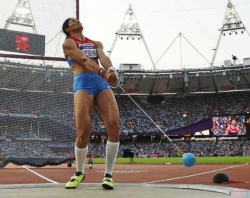 Russia's Tatyana Lysenko competes in the women's hammer throw final during the athletics in the Olympic Stadium