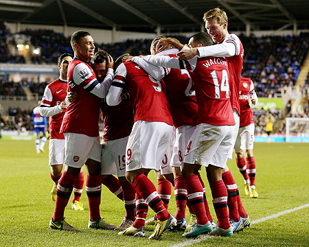 Arsenal players celebrates