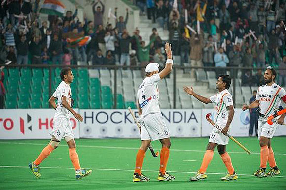 India drubbed Singapore 15-1 in the opener
