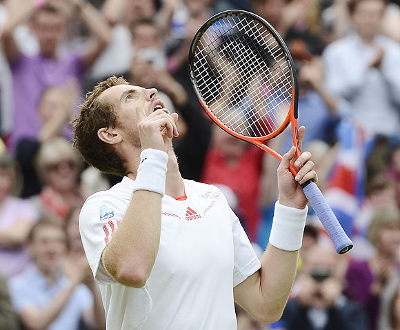 Andy Murray celebrates after defeating David Ferrer on Wednesday