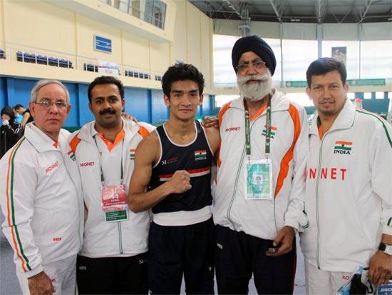 (Left to right): Blas Fernandez, Hari Shankar Varma, Shiva Thapa, Gurbax Singh Sandhu, Jaidev Bisht