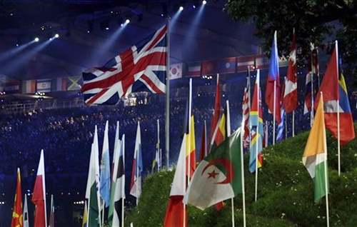 PHOTOS: LONDON 2012 FLAG BEARERS