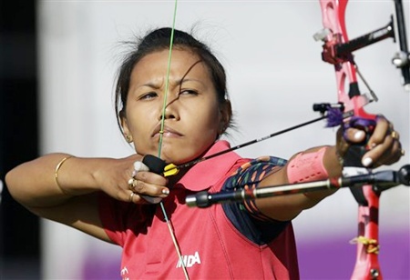 Bombayla Devi Laishram shoots during the women's archery team competition