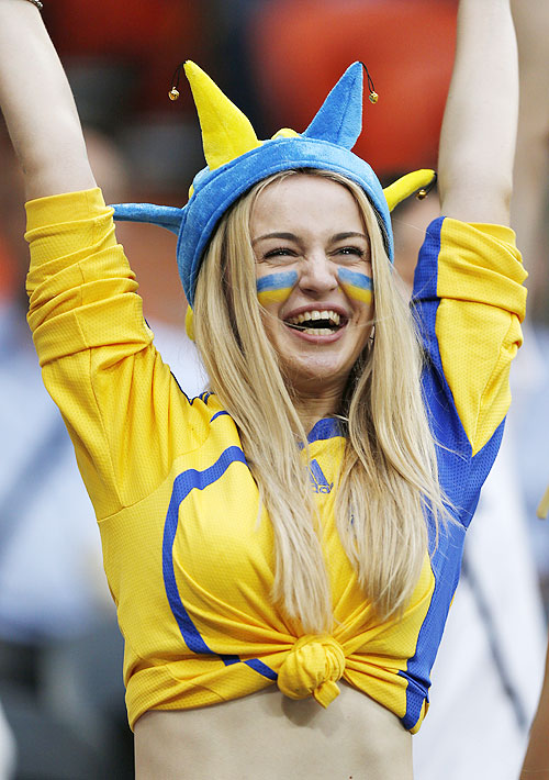 PHOTOS: Euro 2012 Soccer Babes