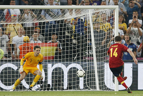 Spain's Xabi Alonso converts a penalty against France