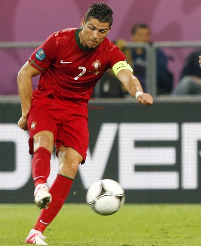 Familiar foe Ronaldo awaiting Spain in last four