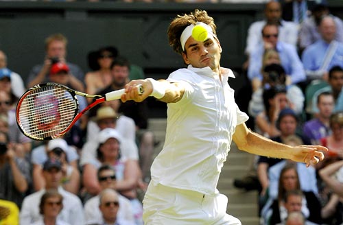 Easy start against debutant for Federer