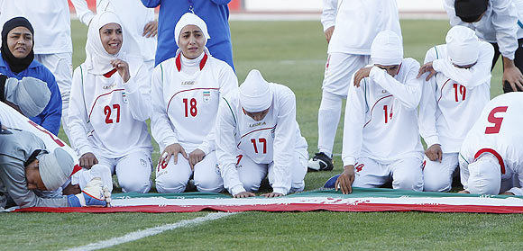 United Nations urge FIFA to allow women to wear hijab