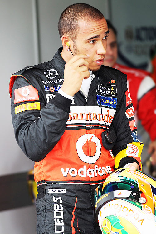 Hamilton makes Monaco a home race