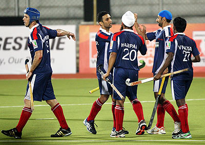 Deepak Thakur with team-mates