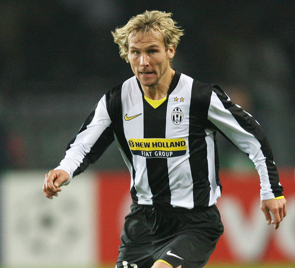 Pavel Nedved of Juventus runs with the ball during the UEFA Champions League Group H match between Juventus and Real Madrid at the Stadio Olimpico on October 21, 2008 in Turin, Italy