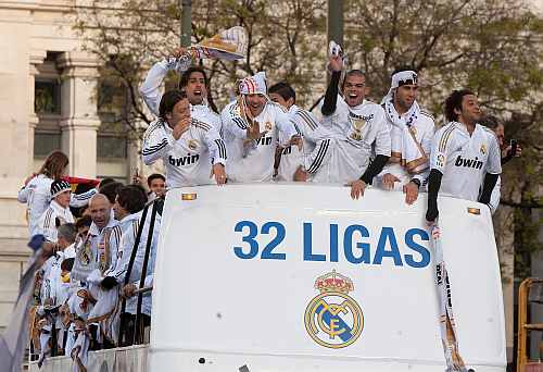 Real Madrid players celebrate after winning La Liga