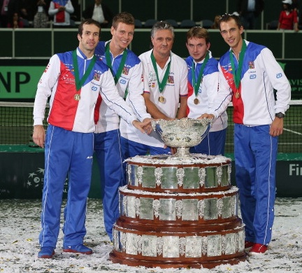 The Czechs with the Davis Cup 