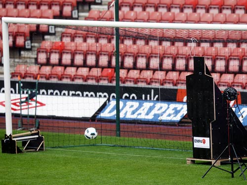 Goal-line technology to debut at the Club World Cup