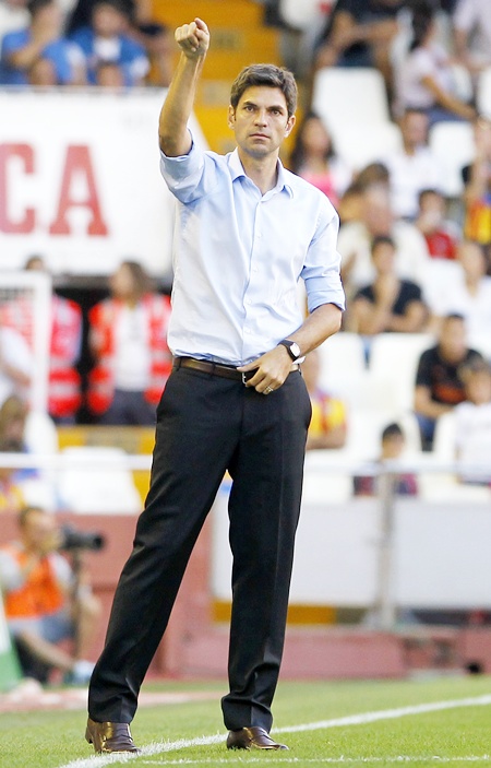 Valencia's coach Mauricio Pellegrino gestures