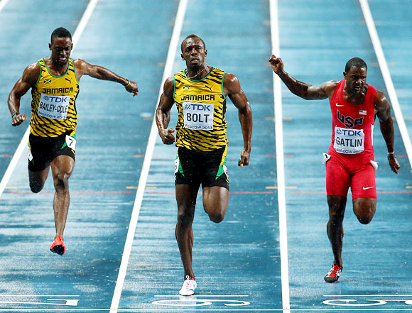 PHOTOS: Bolt clocks 9.77s, regains 100m World crown