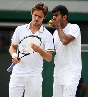  Edouard Roger-Vasselin and Rohan Bopanna