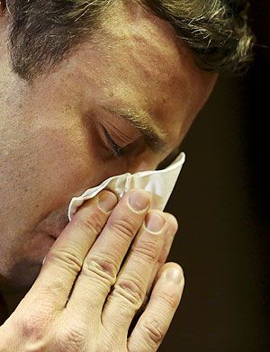 Oscar Pistorius cries in court
