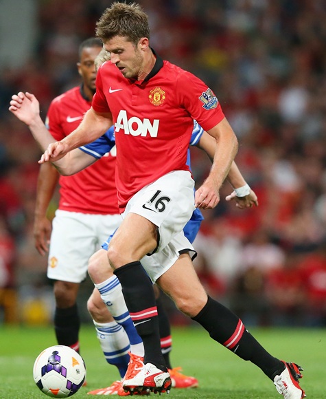 Michael Carrick of Manchester United in action