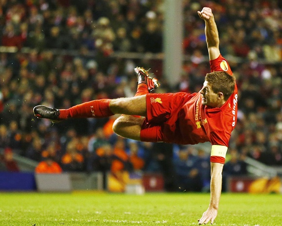 Liverpool's Steven Gerrard shoots