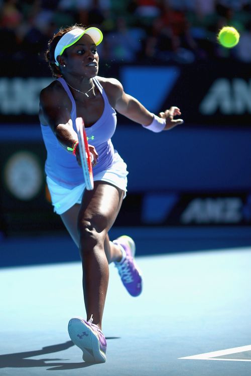 Sloane Stephens of the United States of America plays a forehand in her semifinal match against Victoria Azarenka of Belarus