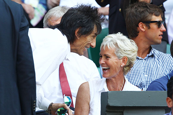 British rockstar and member of the Rolling Stones, Ronnie Wood, speaks with Andy Murray's mother, Judy Murray, before the Wimbledon final on Sunday