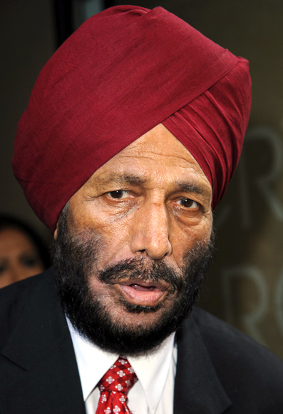 Milkha Singh attends the gala screening of Bhaag Milkha Bhaag at The Mayfair Hotel in London