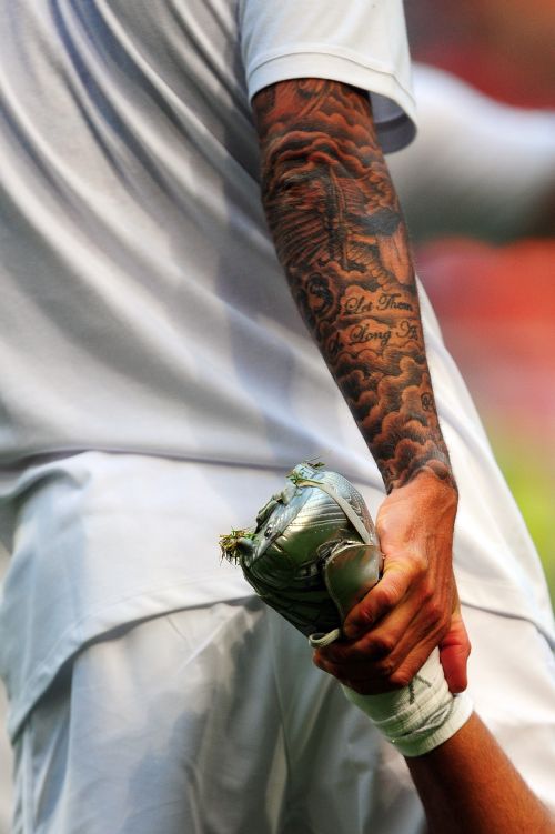 PHOTOS: David Beckham\'s obsession with tattoos explained - Rediff î€€Sportsî€