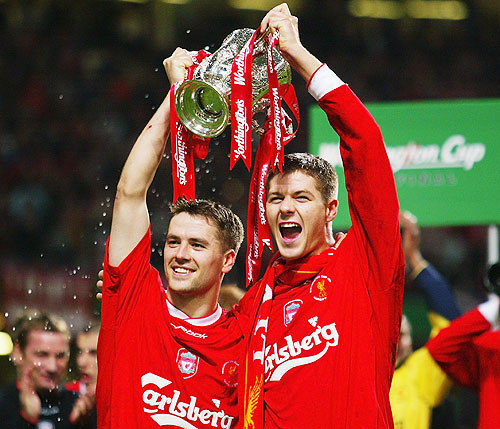 Michael Owen and Steven Gerrard of Liverpool