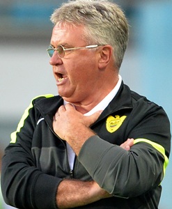 Hiddink resigns as Anzhi manager, linked with Barcelona