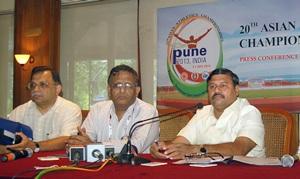 Athletics Federation of India president Adille Sumariwalla, Maharashtra Principal Secretary for Sports J S Saharia and Maharashtra Sports Minister Padmakar Walvi at the media conference of the 20th Asian Athletics Championships