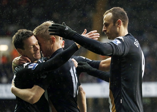 Fulham's Dimitar Berbatov (right) celebrates his goal against Tottenham