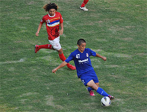 Churchill Brothers' Sunil Chhetri in action against ONGC on Saturday