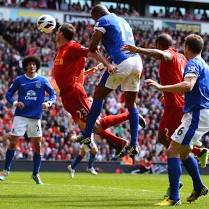 Sylvain Distin of Everton scores