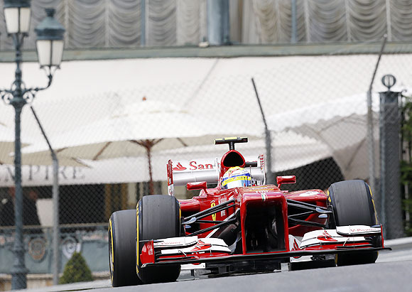Felipe Massa drives