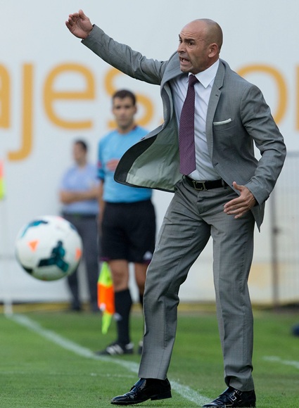 Head coach Paco Jemez of Rayo Vallecano de Madrid gives instructions