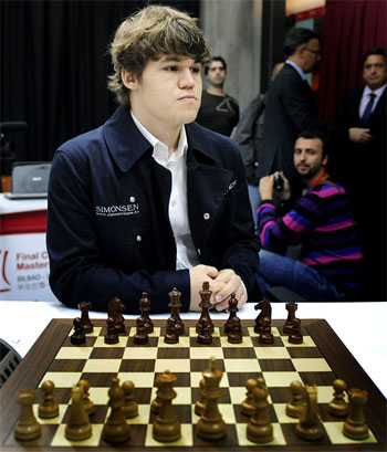 Kasparov, Carlsen to face off next month