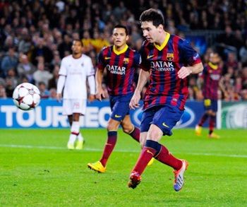 Messi scores Barcelona's third goal