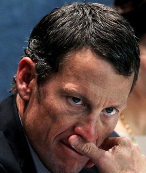 Armstrong settles $3 million lawsuit over bonuses