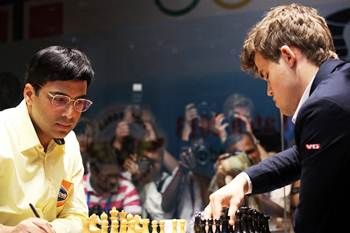 Anand and Carlsen during Game 9