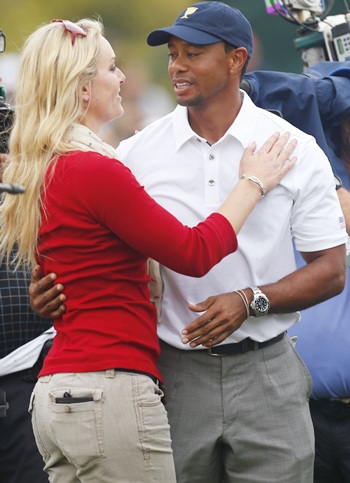 Tiger Woods with his girlfriend Lindsey Vonn