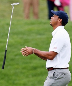 Woods set to pass Nicklaus before swing change, Player Says