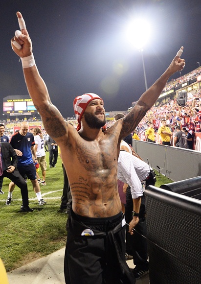 Goalkeeper Tim Howard of the United States celebrates his team's 2-0 win over Mexico