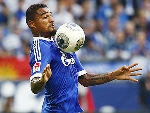 Schalke 04's Kevin Prince Boateng controls the ball during their German first division Bundesliga match