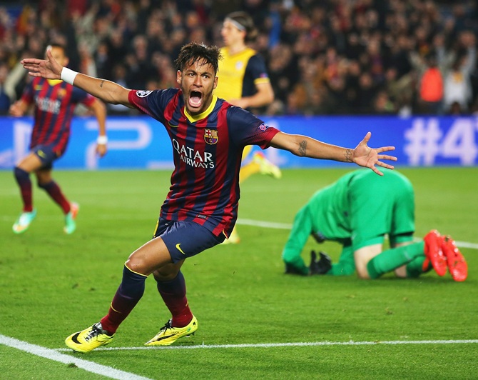 Neymar of Barcelona celebrates his goal