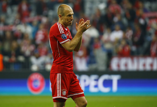 Bayern Munich's Arjen Robben reacts after losing the Champion's League semi-final second 