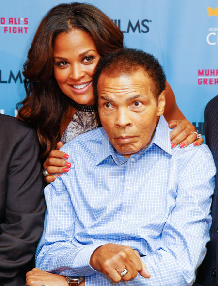 Image: Muhammad Ali with daughter Laila Ali