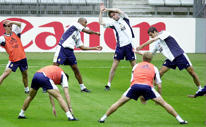 Nicolas Anelka (2nd from left) with Real Madrid teammates at a training session in 2000